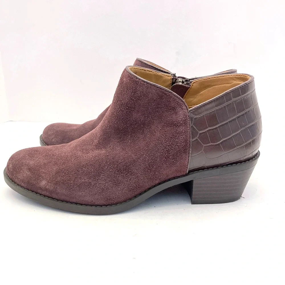 Vionic Boots Womens‎ 7 Marissa Ankle Bootie Purple Suede Leather Croc Side Zip